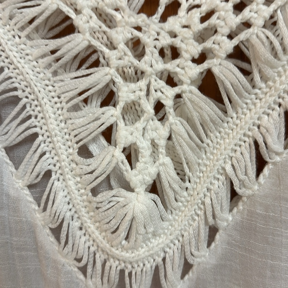 LA Class Crocheted Double V-Neck Oversized White Sheer Crepe Longline Top NWT M - Picture 6 of 12